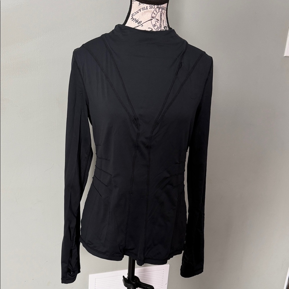 Lululemon Retro Long-sleeve Top .